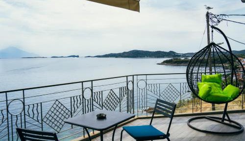 Two-Bedroom Apartment with Sea View