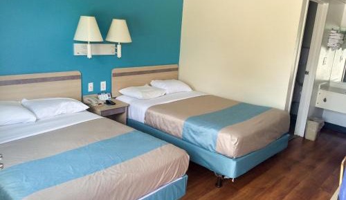 Quadruple Room - Non-Smoking