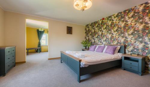 Premium Quadruple Room
