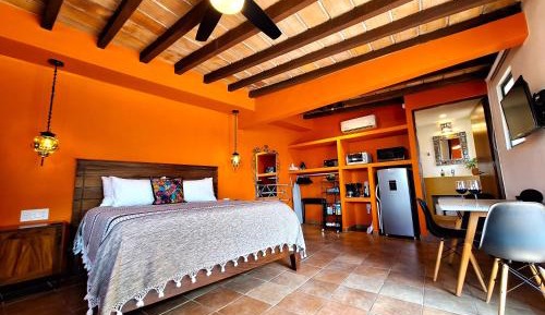 One-Bedroom Apartment with Balcony
