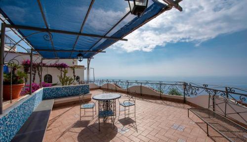 Villa with Sea View