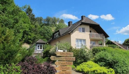 One-Bedroom Holiday Home