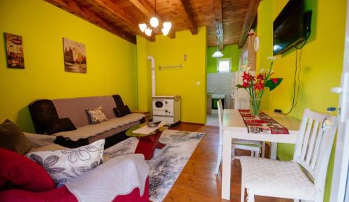 Studio Apartment with Balcony