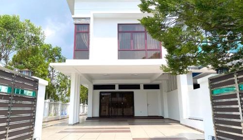 Five-Bedroom House