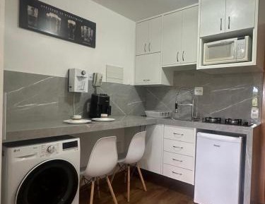 Apartment with Lake View