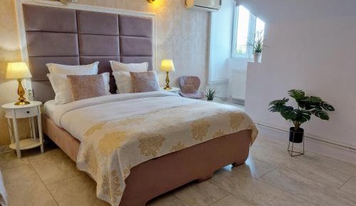 Comfort Triple Room with Shower
