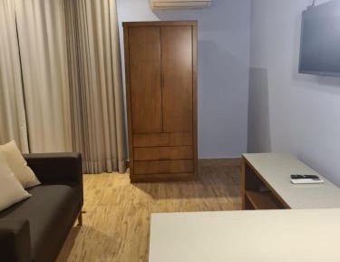 Suite with Lake View