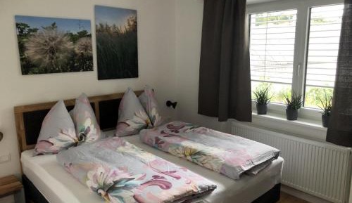 One-Bedroom Apartment with Garden View
