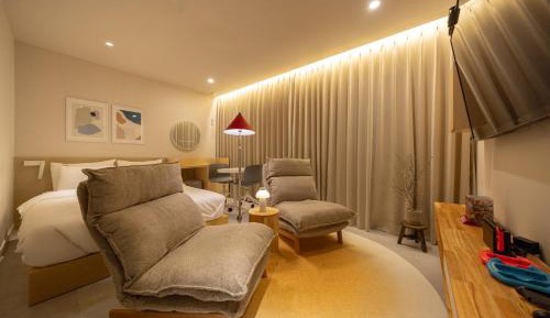 One-Bedroom Suite