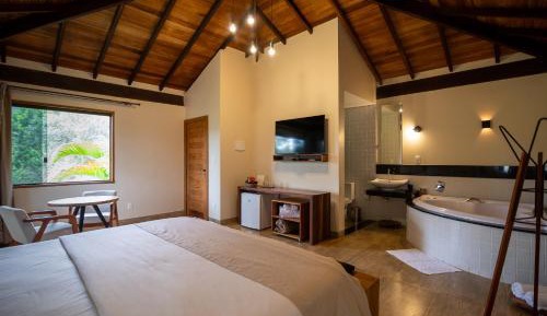 King Suite with Spa Bath