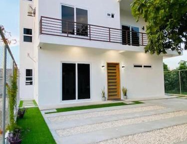 Eight-Bedroom House