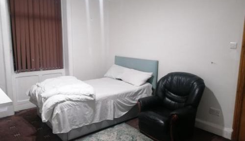 Double Room with Shared Bathroom