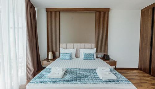 Deluxe Double Room with Sea View