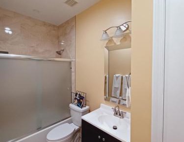 Deluxe Family Suite
