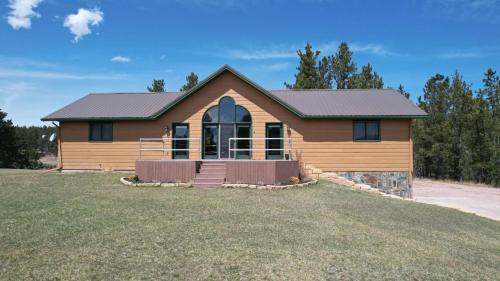 Three-Bedroom Holiday Home 