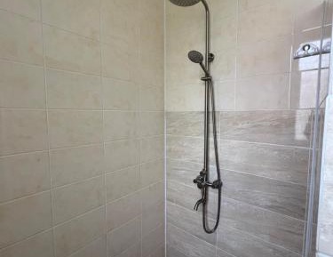 Large Single Room