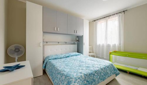 One-Bedroom Apartment with Garden