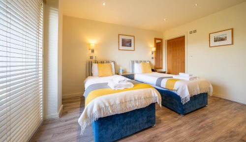 Twin Room with Terrace