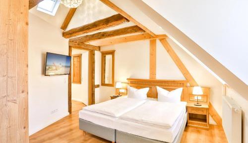 Deluxe 1,5-Room Apartment