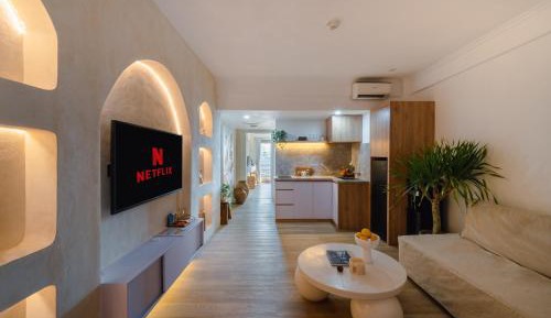 Apartment with Balcony