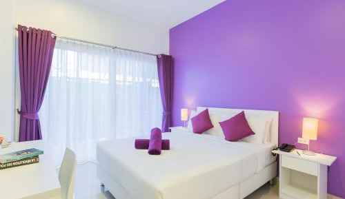 Deluxe Double Room with Pool Access - North Wing