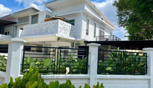 Five-Bedroom House