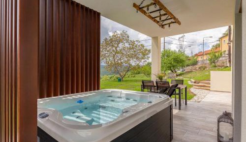 One-Bedroom Apartment with Spa Bath