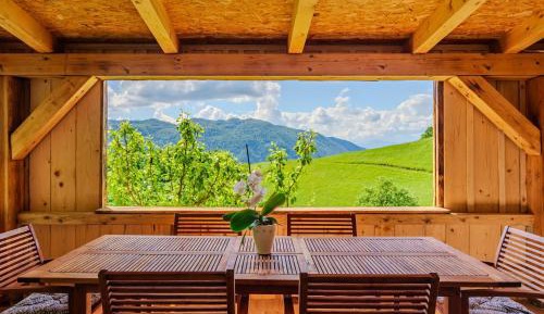 Holiday Home with Mountain View