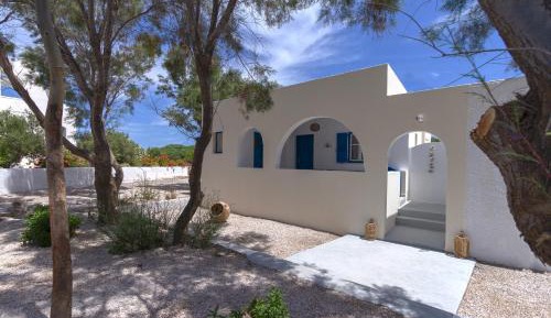 Traditional House with Private Pool