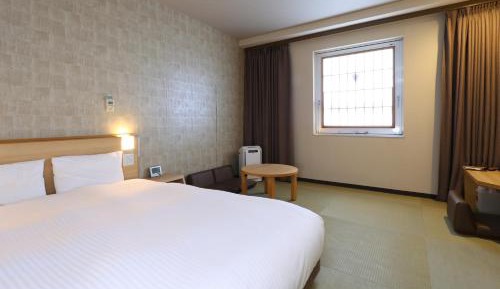 Queen Room with Tatami Area - Non-Smoking
