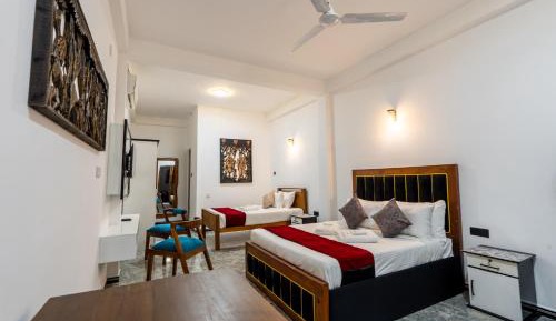 Triple Room with Balcony