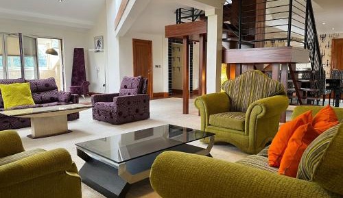 Apartment - Split Level