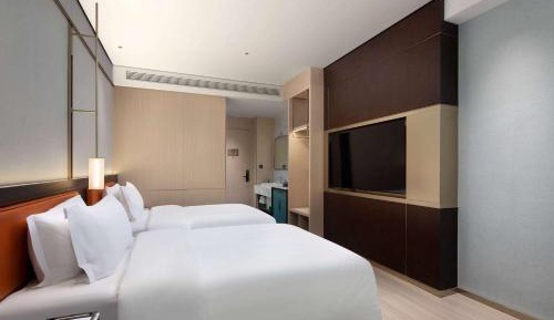 Deluxe Twin Room - Non-Smoking