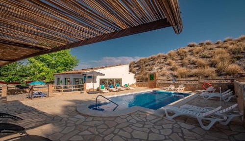 One-Bedroom Cave