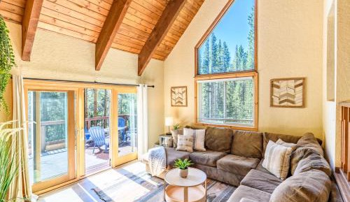 Four-Bedroom Holiday Home