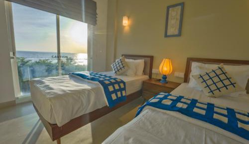 Deluxe Double or Twin Room with Sea View