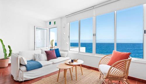 Apartment with Sea View