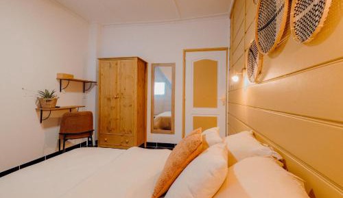Large Double Room