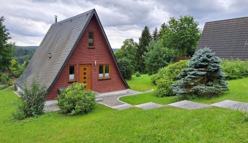 Bungalow with Patio
