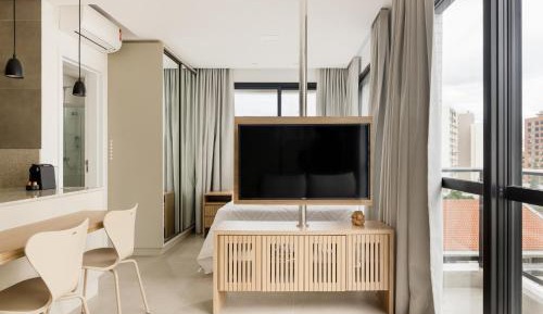 Apartment with Shower