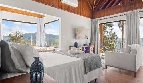 Cottage with Garden View