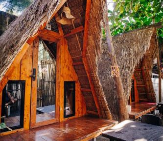 Standard Double Room with Shared Bathroom
