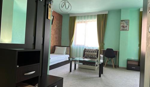Classic Quadruple Room