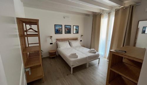Two-Bedroom Deluxe Apartment