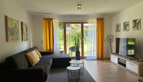 Apartment with Garden View