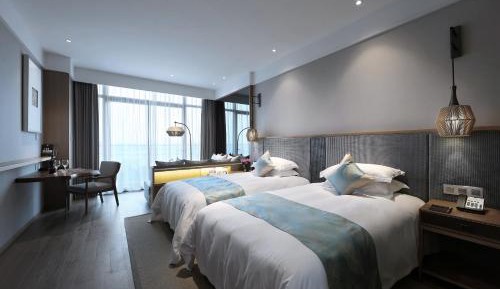 Comfort Sea View Twin Room