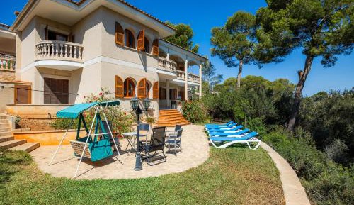 Villa with Sea View