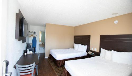 Double Room with Two Double Beds - Non-Smoking