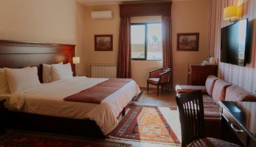 Premium Deluxe Room