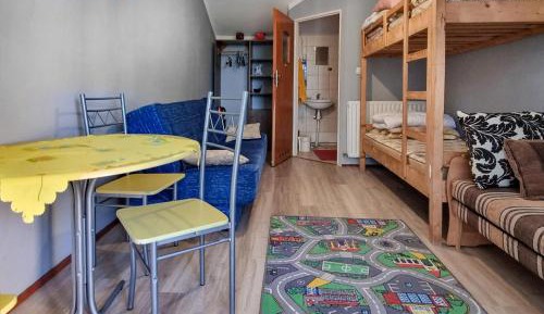 One-Bedroom Holiday Home